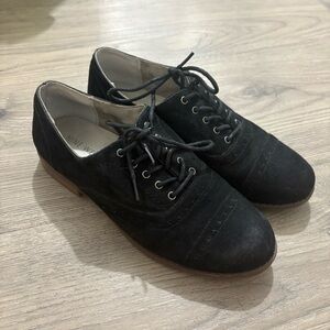 Nine West Scottie Faux Suede Black Lace Up Oxford Shoes Sz 6 Academia Preppy